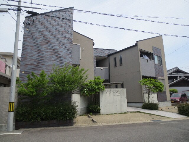 サンティールの物件外観写真