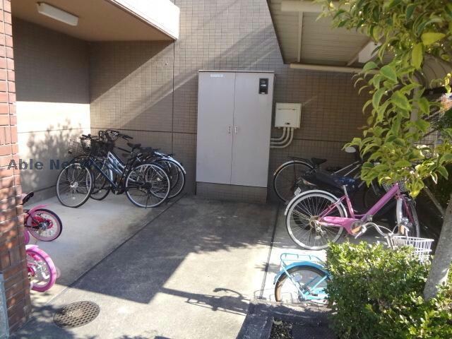 レージュ至来の物件外観写真