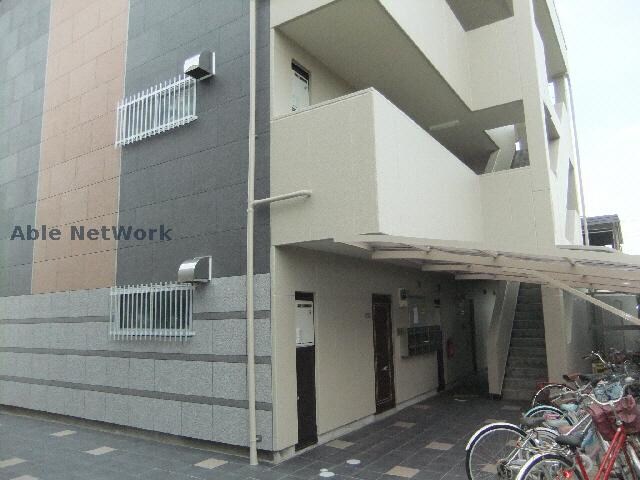 いずみハイツの物件外観写真