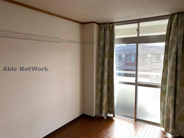 いずみハイツの物件内観写真