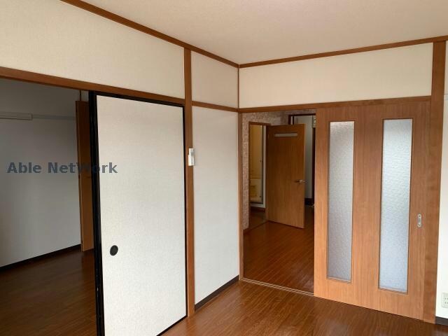 いずみハイツの物件内観写真