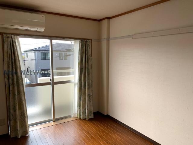 いずみハイツの物件内観写真