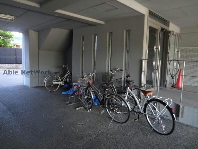 パークサイド若鶴の物件外観写真