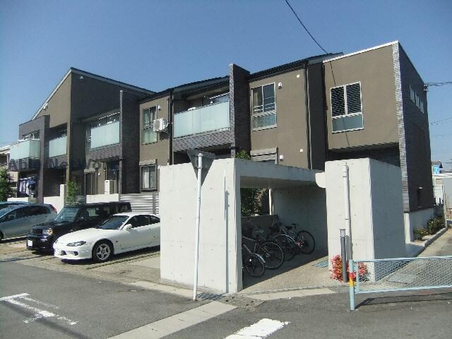 エスペランス勝川の物件外観写真