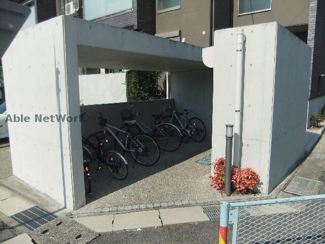 エスペランス勝川の物件外観写真