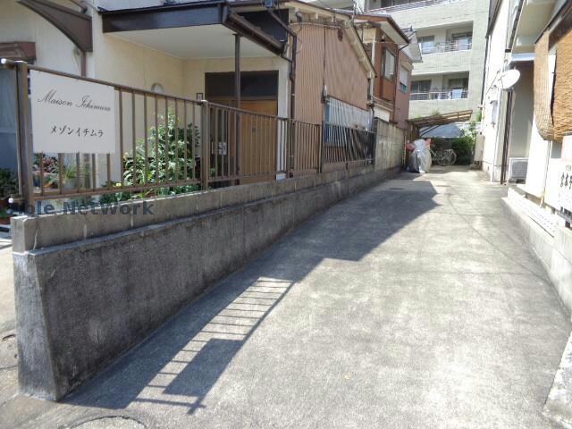 メゾン・イチムラの物件外観写真