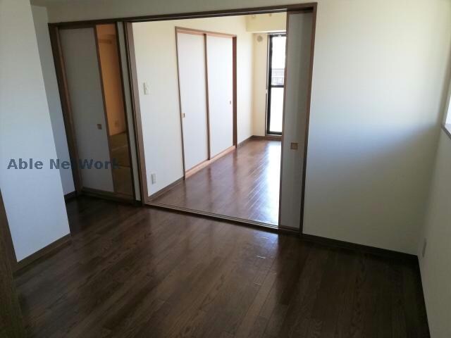 エレガントパレス守山の物件内観写真