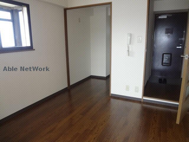 エレガントパレス守山の物件内観写真