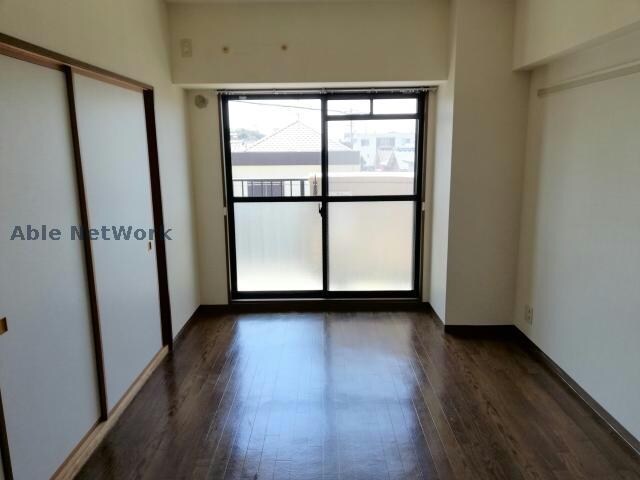 エレガントパレス守山の物件内観写真