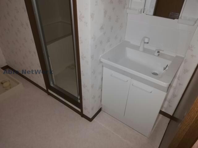 エレガントパレス守山の物件内観写真