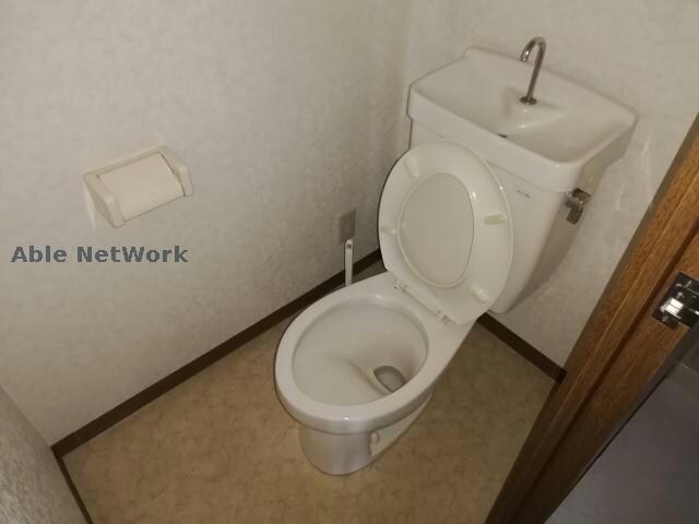 エレガントパレス守山の物件内観写真