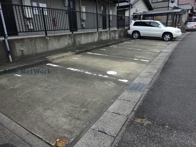 ラブドミールの物件外観写真