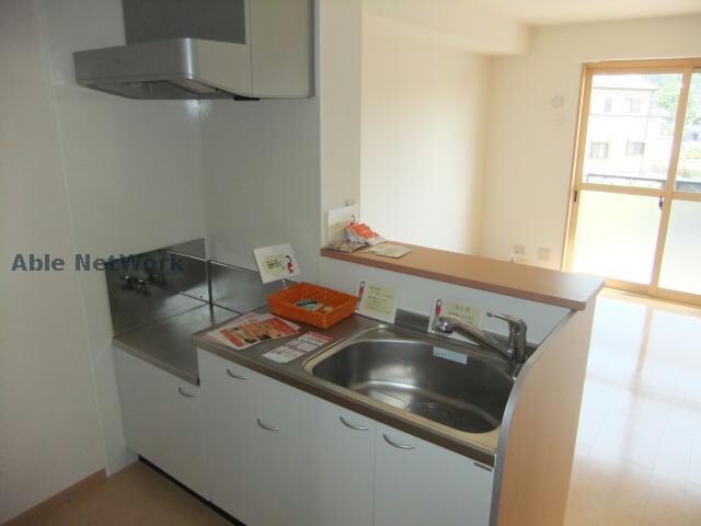 サニーコートKAZAKOEの物件内観写真