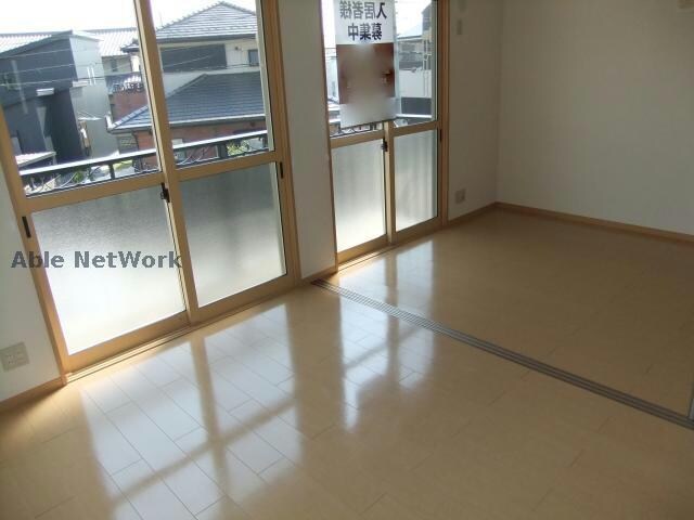 サニーコートKAZAKOEの物件内観写真