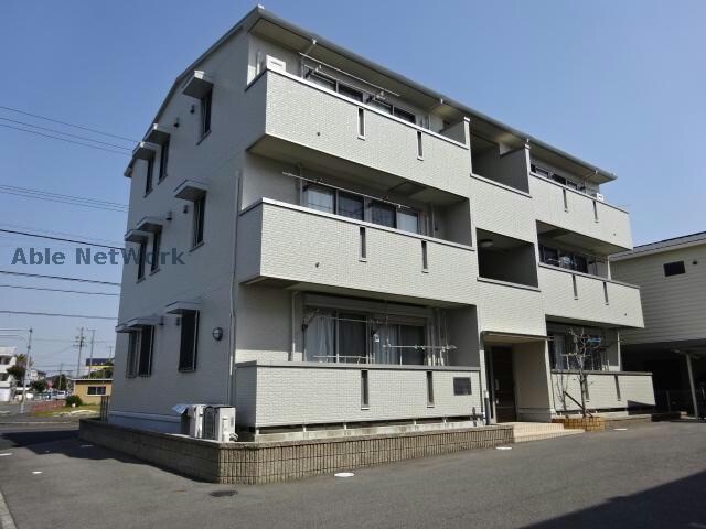 トレステラの物件外観写真