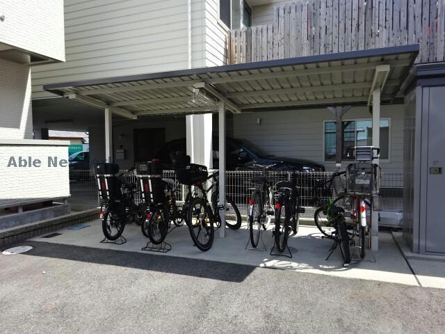 トレステラの物件外観写真