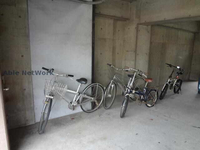 アベニュー諏訪の物件外観写真