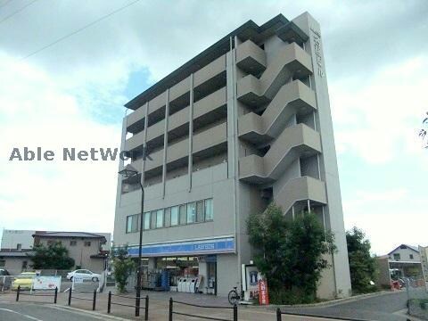 名藤ビルの物件外観写真