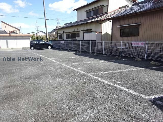 クラスレス八田の物件外観写真