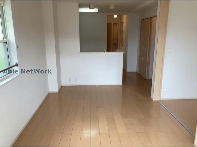 カーサ・スクーデリアⅡの物件内観写真