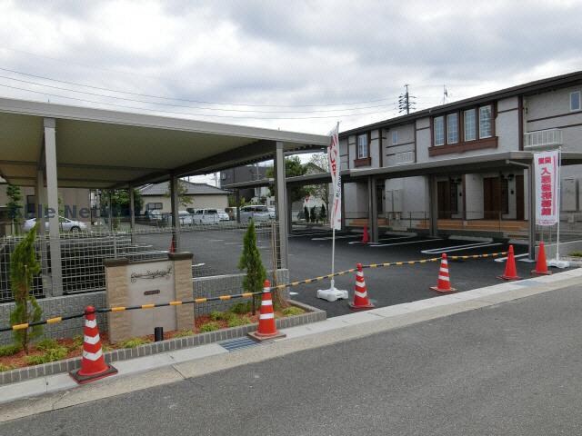 カーサ・スクーデリアⅡの物件外観写真