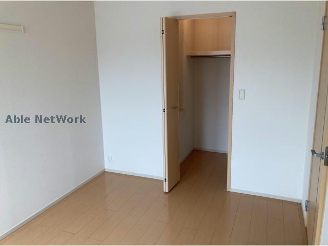 カーサ・スクーデリアⅡの物件内観写真