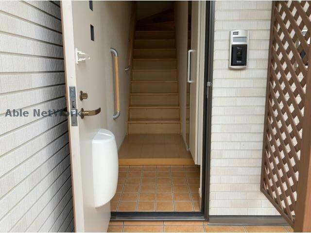 カーサ・スクーデリアⅡの物件内観写真