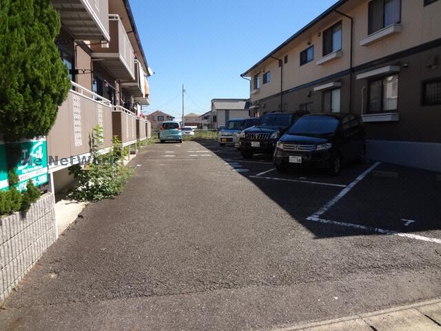 栄林ハイツの物件外観写真