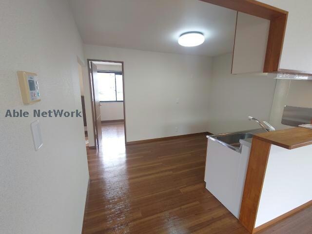 栄林ハイツの物件内観写真