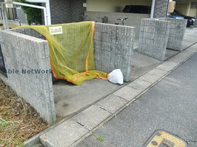 サニーコート神領の物件外観写真