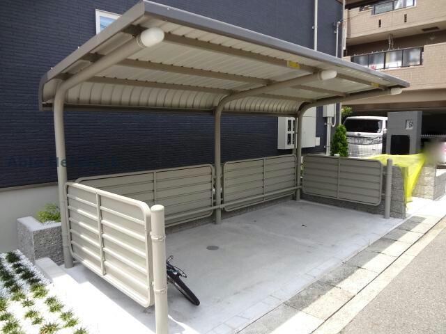 シュピナートの物件外観写真