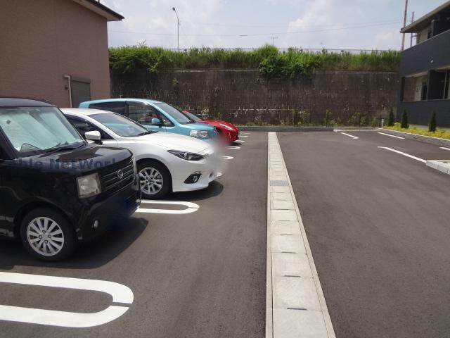 シュピナートの物件外観写真