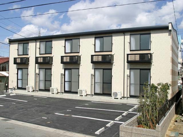 レオパレスゆうひの物件外観写真