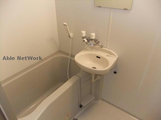 レオパレスゆうひの物件内観写真