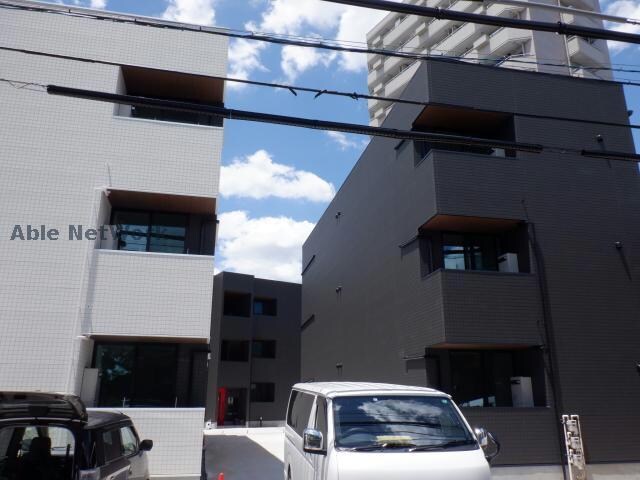 Noble Refineの物件外観写真