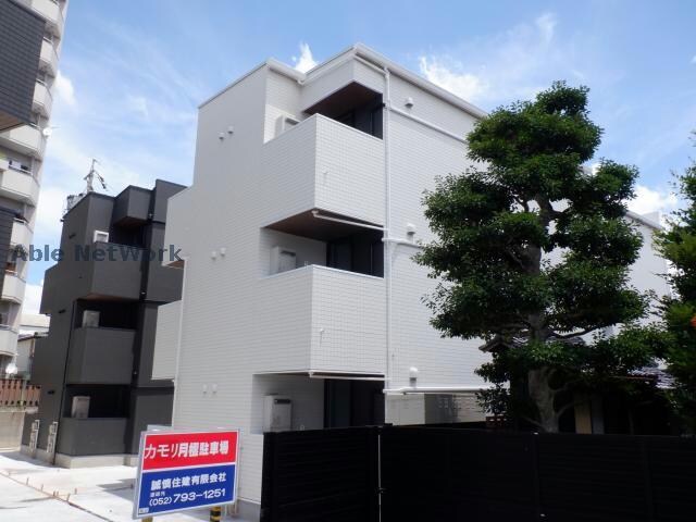 Noble Refineの物件外観写真