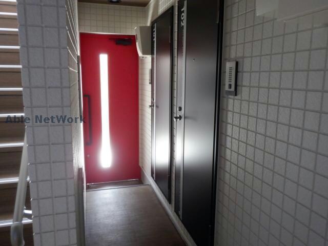 Noble Refineの物件外観写真