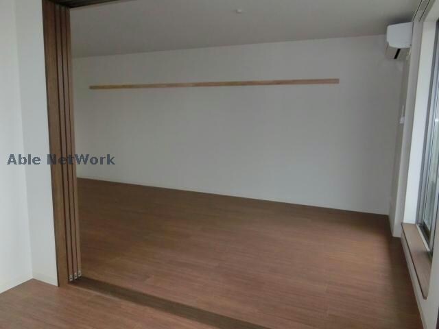 オプティマル勝川の物件内観写真