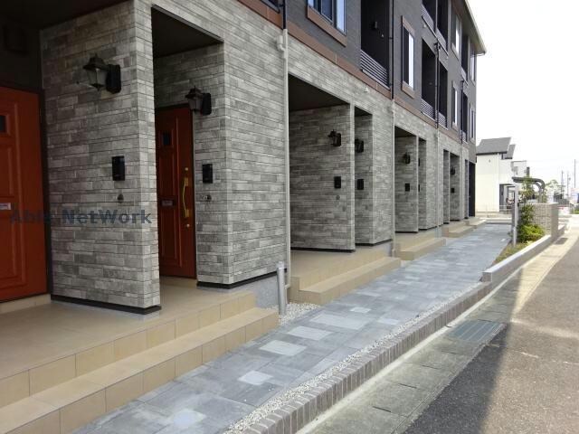 リガーレ シダミの物件外観写真