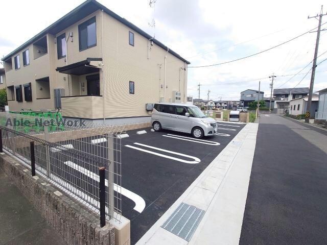 グランツ（東野町西）の物件外観写真