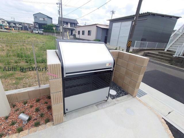 グランツ（東野町西）の物件外観写真