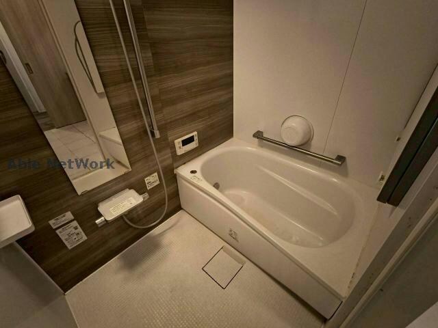 戸建貸家（御幸町３）の物件内観写真