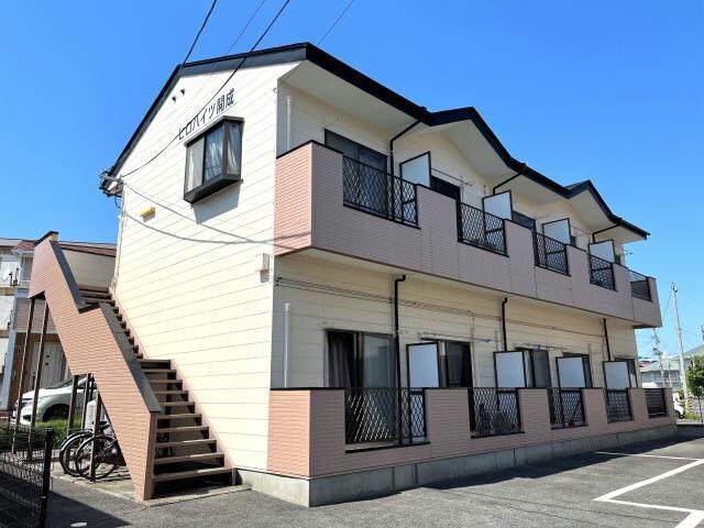 郡山駅 バス15分  鶴見坦交差点下車：停歩1分 1階の物件外観写真