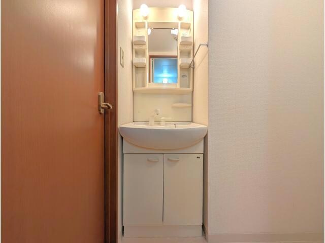 郡山駅 バス21分  大島下車：停歩4分 2階の物件内観写真