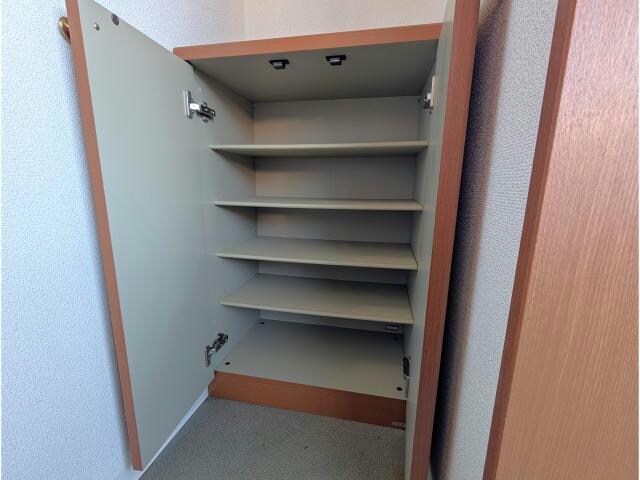 郡山駅 バス21分  大島下車：停歩4分 2階の物件内観写真