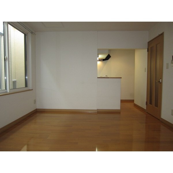 グローリアスＭの物件内観写真