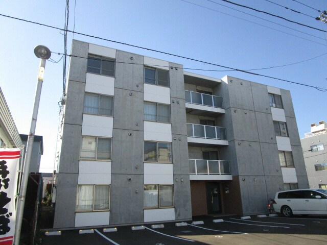 Reve413（レーヴ413）の物件外観写真