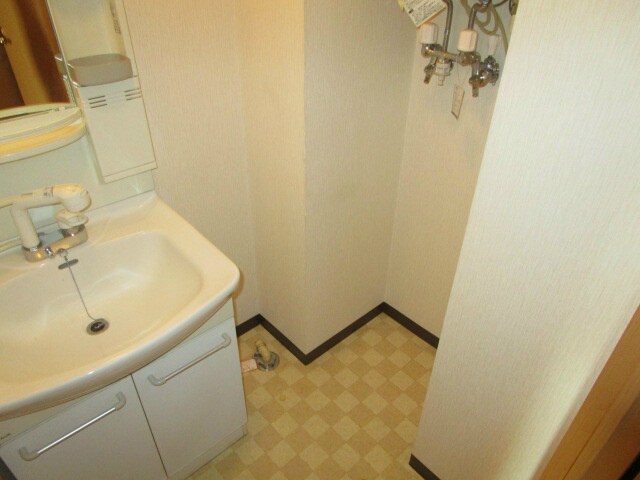 フラッグシティの物件内観写真