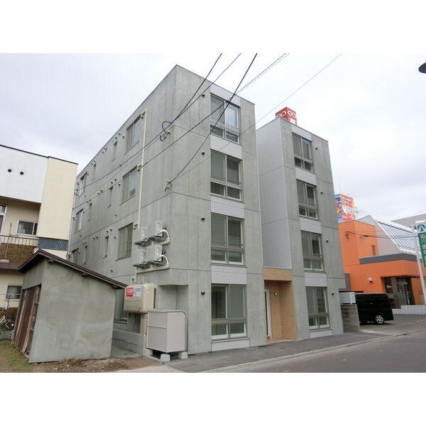 ALPHA栄町の物件外観写真