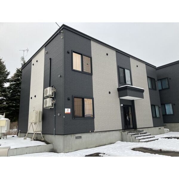 ステラパーチェの物件外観写真